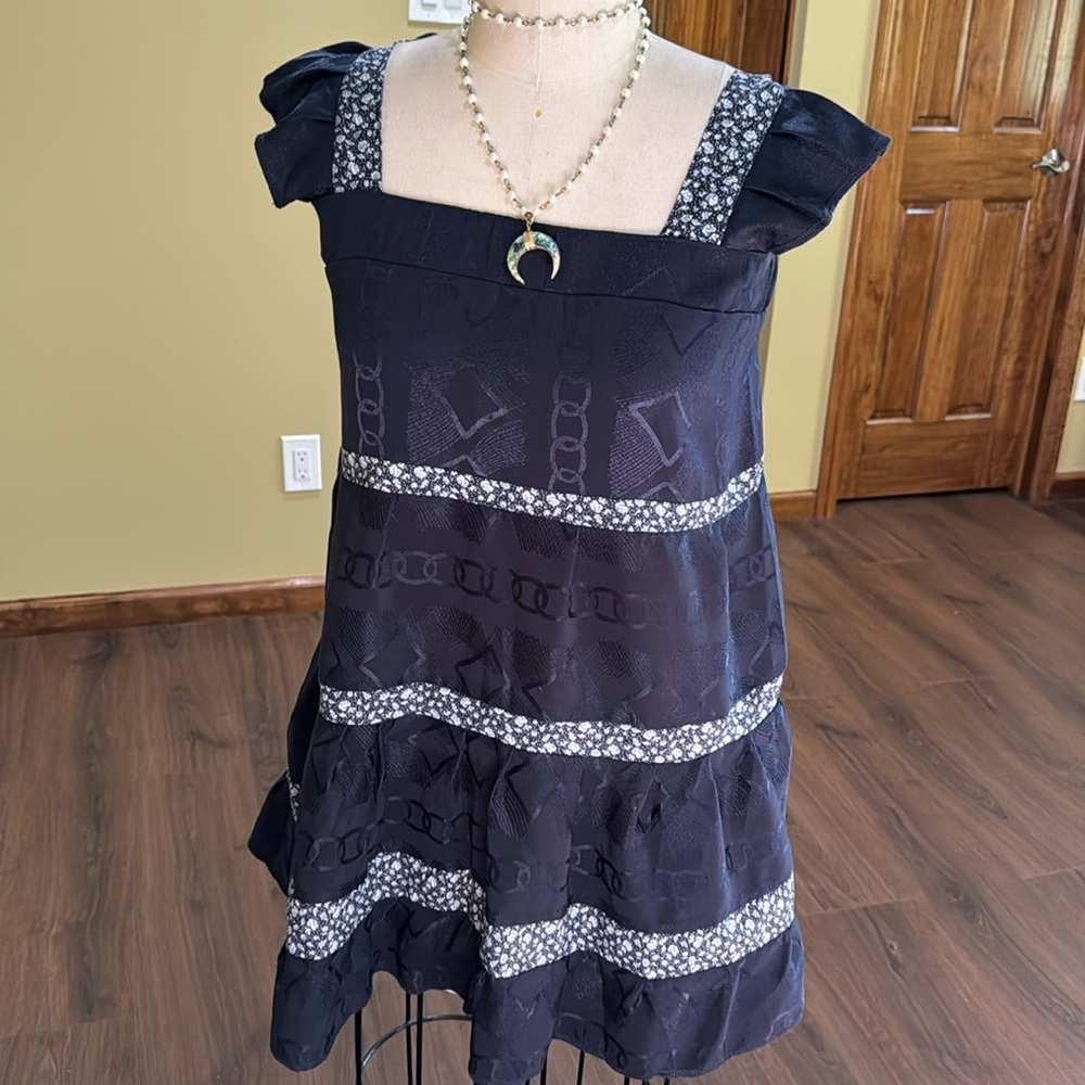 Skin2Hide Top #0006